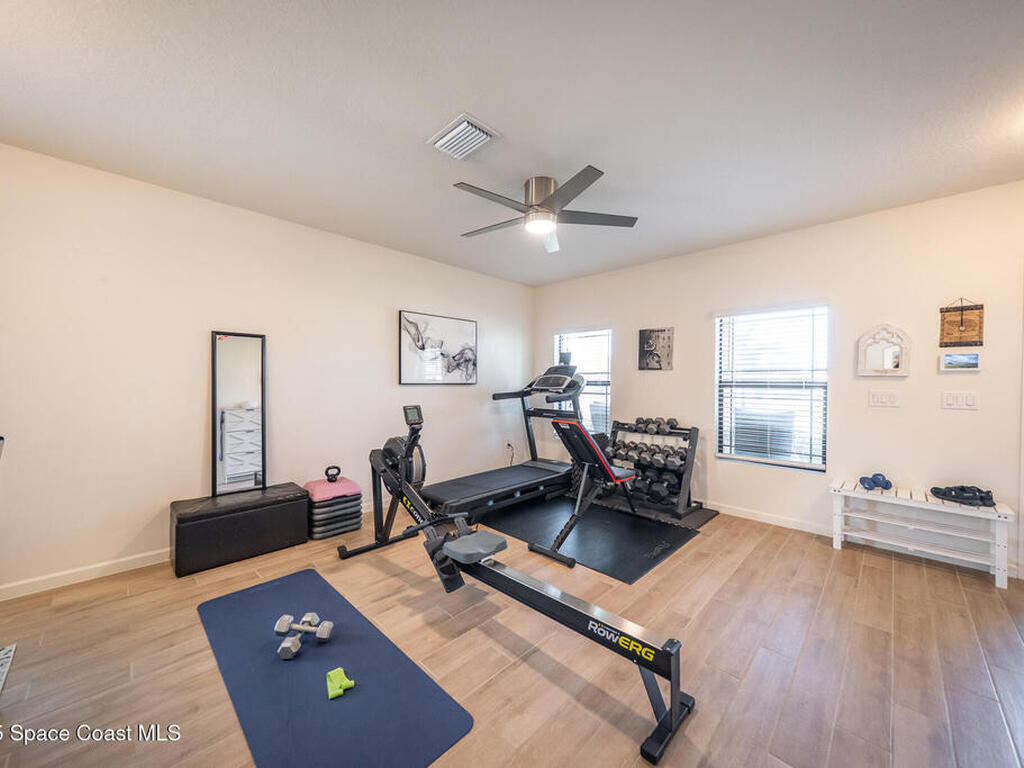 289 Wiregrass Avenue, West Melbourne, FL 32904