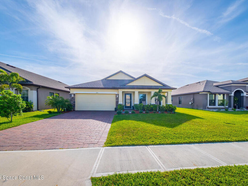 289 Wiregrass Avenue, West Melbourne, FL 32904