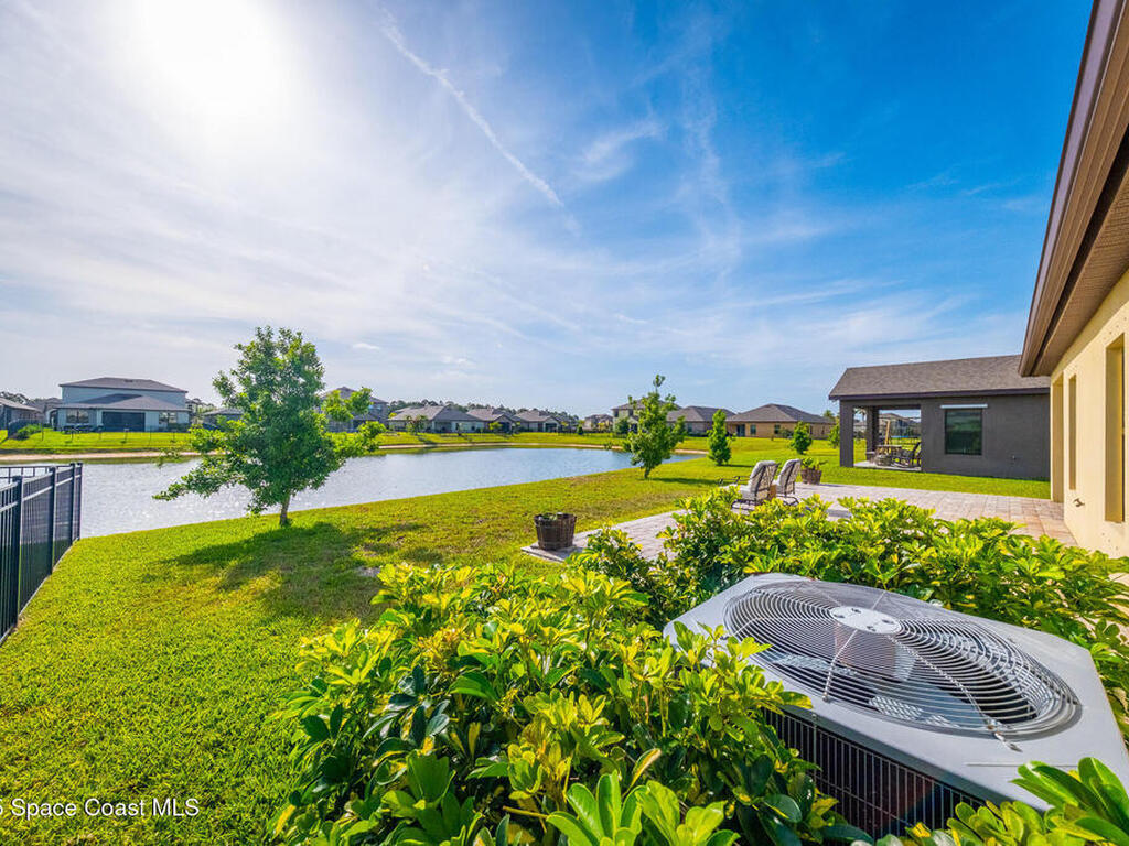 289 Wiregrass Avenue, West Melbourne, FL 32904