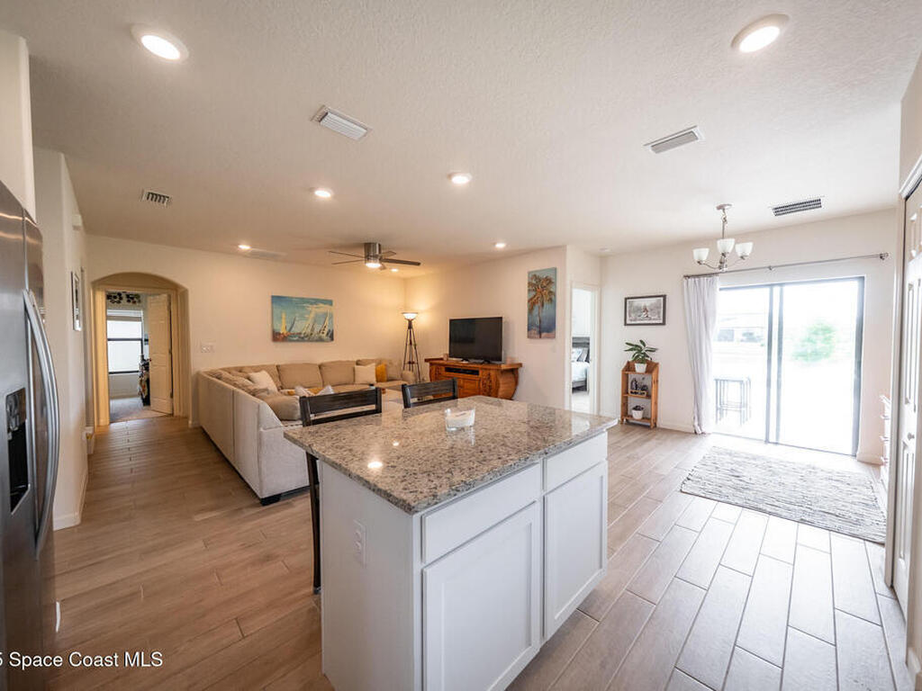 289 Wiregrass Avenue, West Melbourne, FL 32904