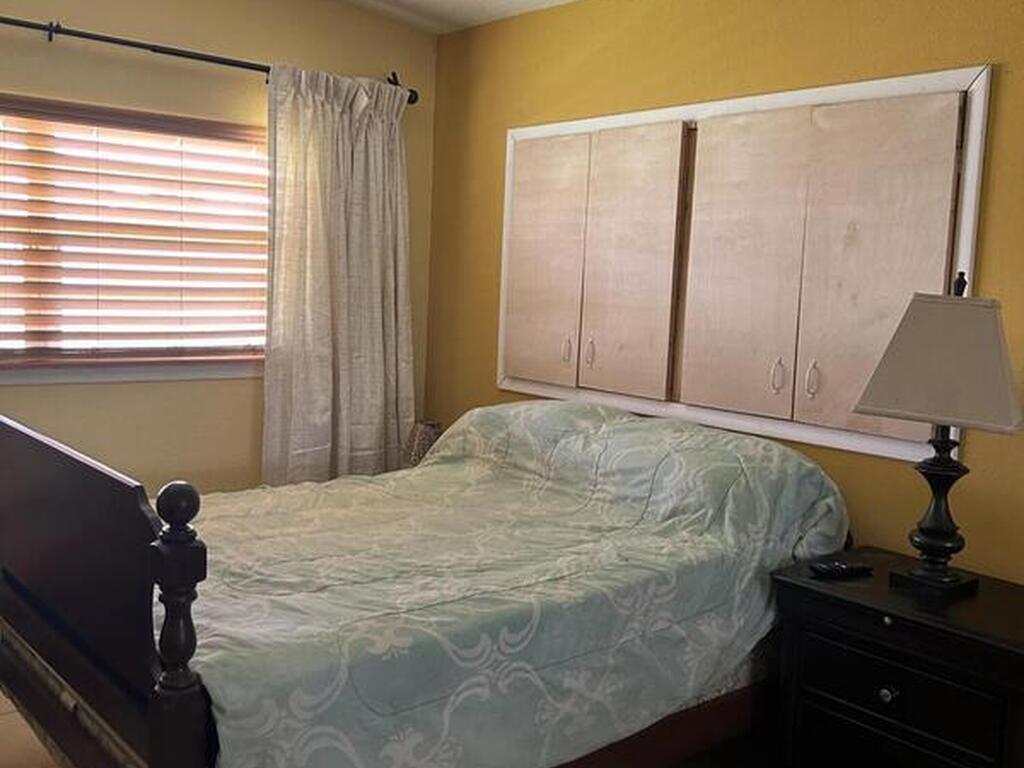127 Roosevelt Avenue, Cocoa Beach, FL 32931