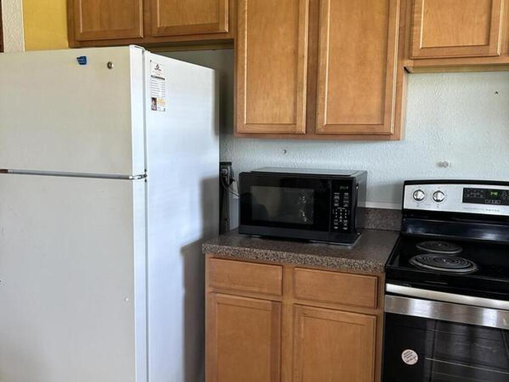127 Roosevelt Avenue, Cocoa Beach, FL 32931