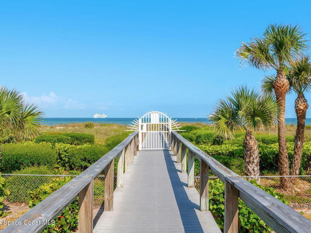 8600 Ridgewood Avenue, Cape Canaveral, FL 32920