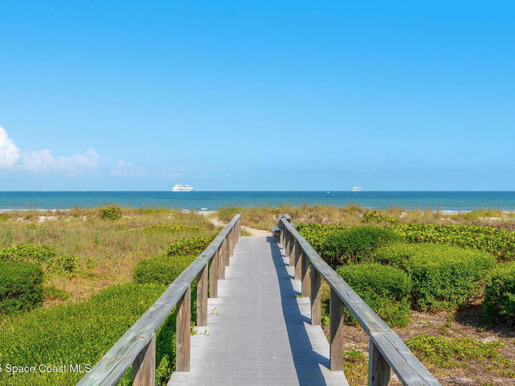 8600 Ridgewood Avenue, Cape Canaveral, FL 32920