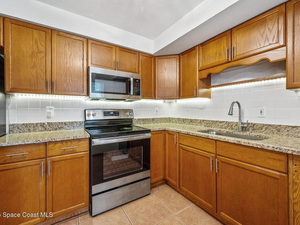 245 Cherry Avenue, Merritt Island, FL 32953