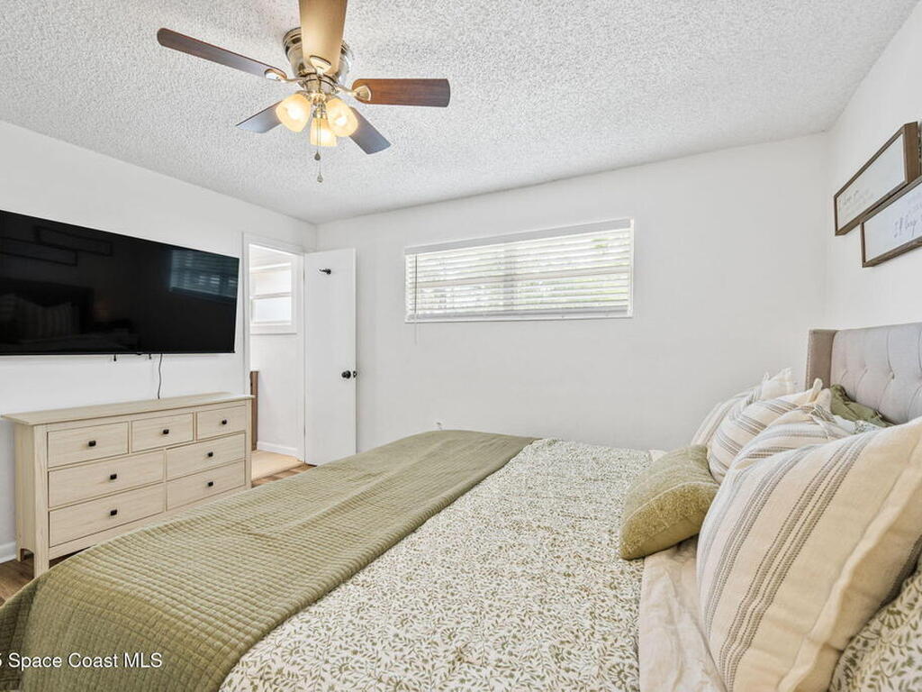 245 Cherry Avenue, Merritt Island, FL 32953