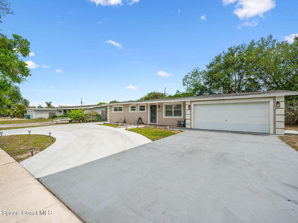 245 Cherry Avenue, Merritt Island, FL 32953