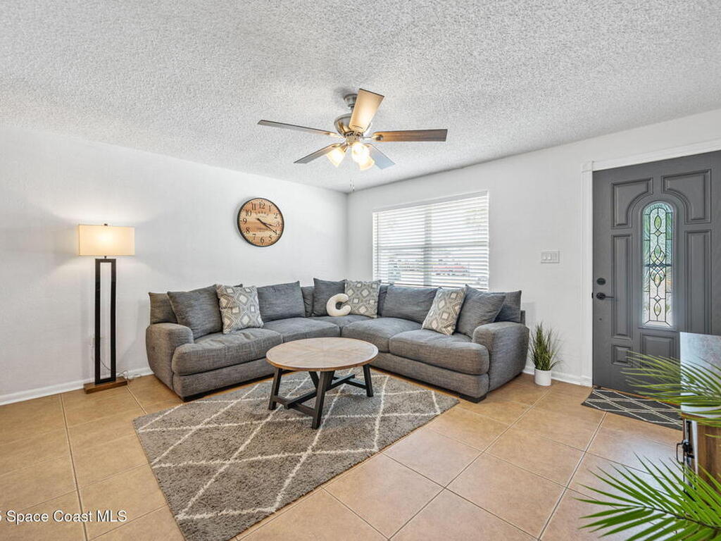 245 Cherry Avenue, Merritt Island, FL 32953