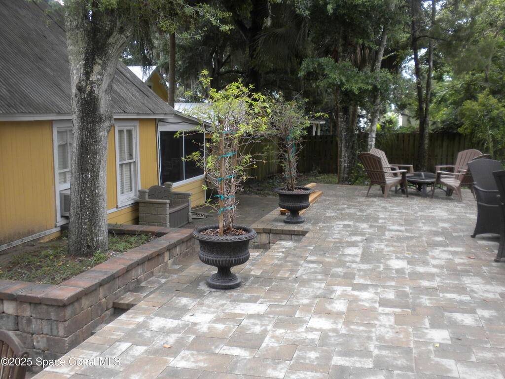 31 Barton Avenue, Rockledge, FL 32955