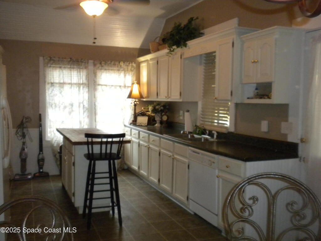 31 Barton Avenue, Rockledge, FL 32955
