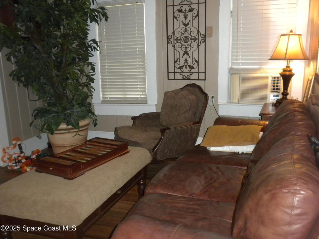 31 Barton Avenue, Rockledge, FL 32955