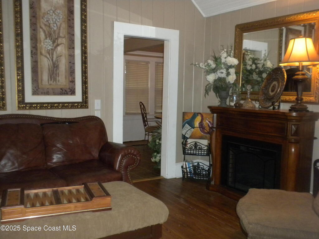 31 Barton Avenue, Rockledge, FL 32955