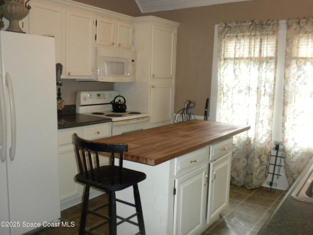 31 Barton Avenue, Rockledge, FL 32955