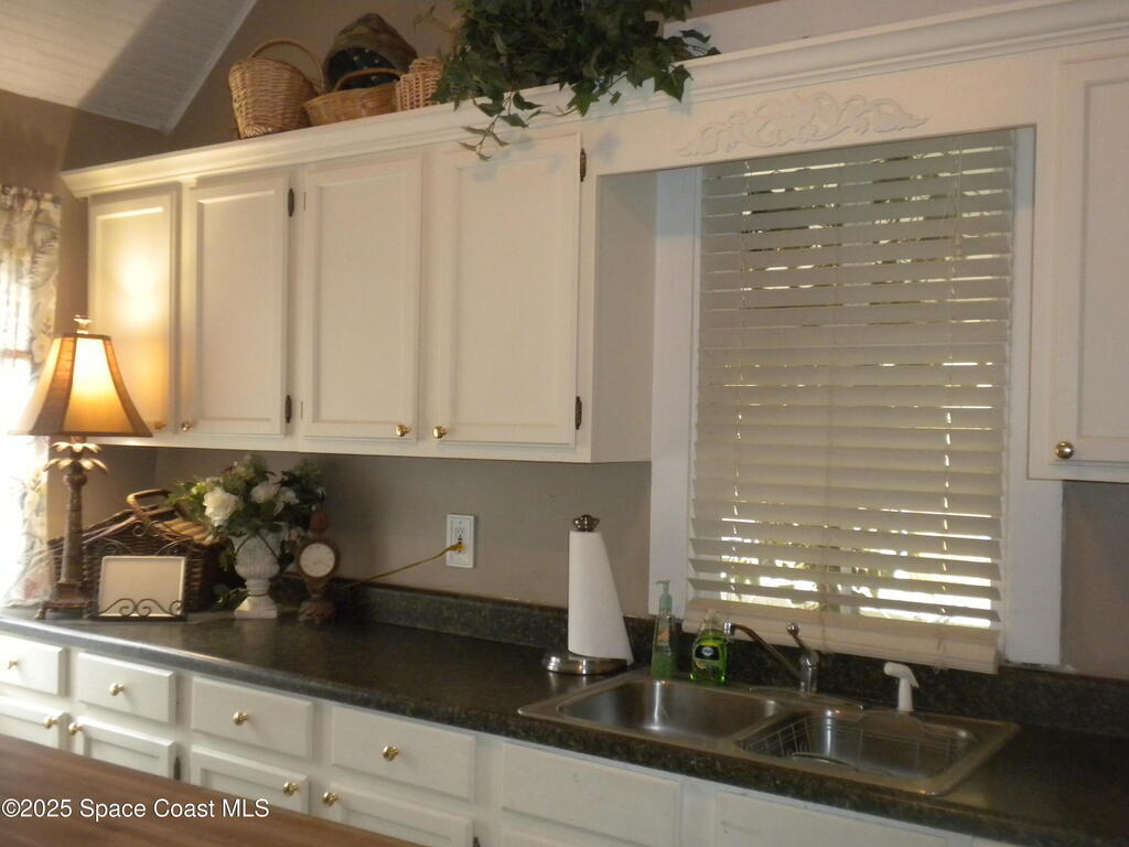 31 Barton Avenue, Rockledge, FL 32955
