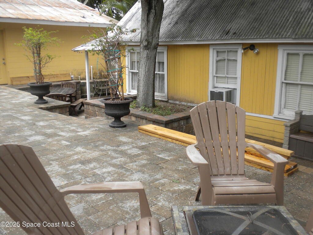 31 Barton Avenue, Rockledge, FL 32955