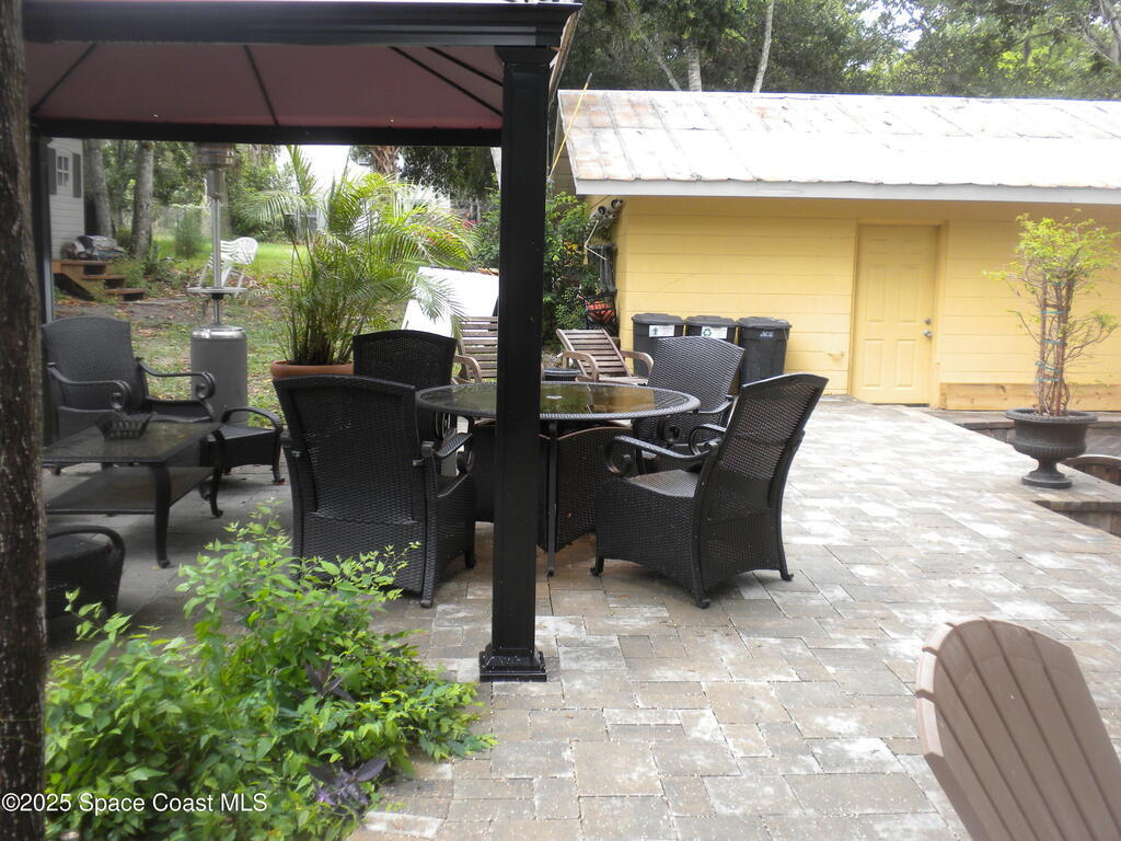 31 Barton Avenue, Rockledge, FL 32955