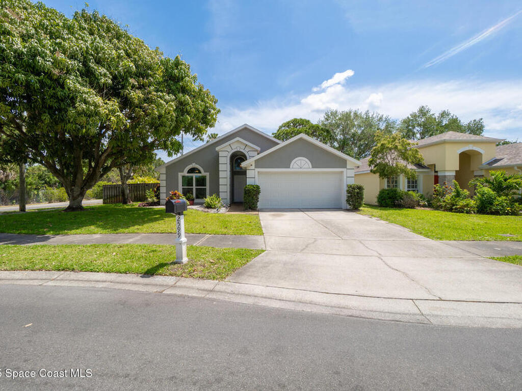 2599 Hudson Avenue, Merritt Island, FL 32952