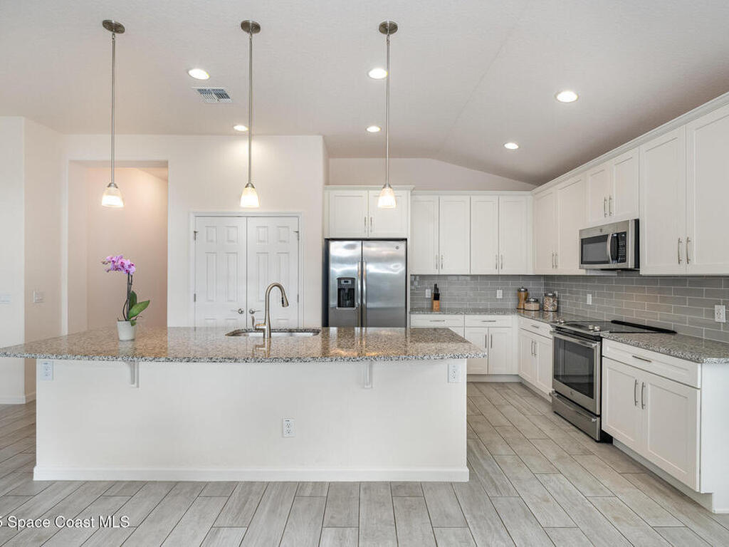 4398 Trovita Circle, West Melbourne, FL 32904