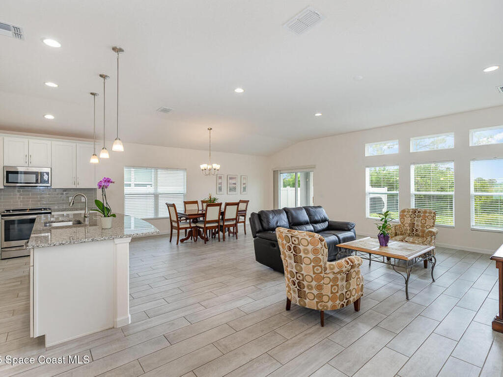 4398 Trovita Circle, West Melbourne, FL 32904