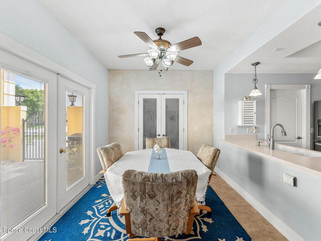 2037 Auburn Lakes Drive, Suntree, FL 32955