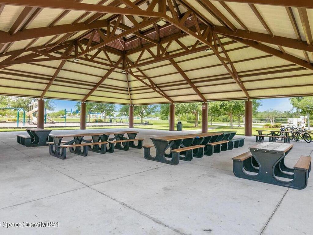 2037 Auburn Lakes Drive, Suntree, FL 32955