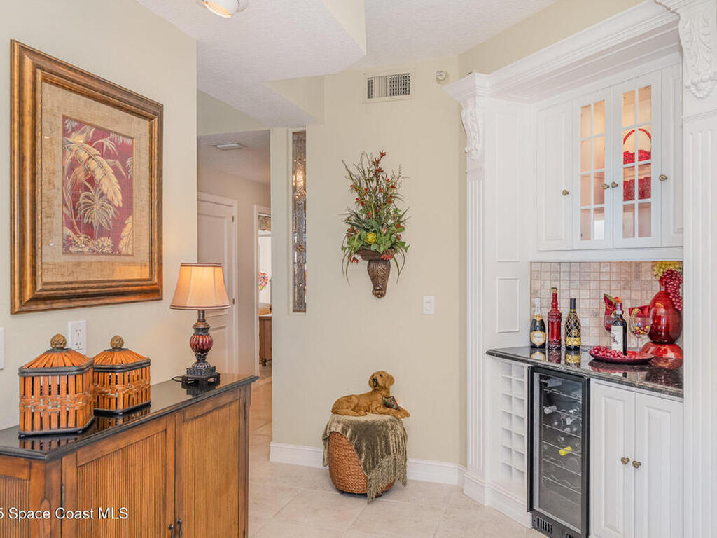 19 N Indian River Drive, Cocoa, FL 32922
