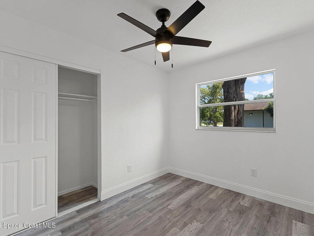 2412 Yule Tree Drive, Edgewater, FL 32141