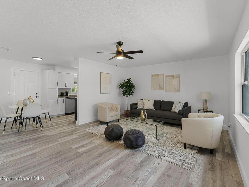 2412 Yule Tree Drive, Edgewater, FL 32141
