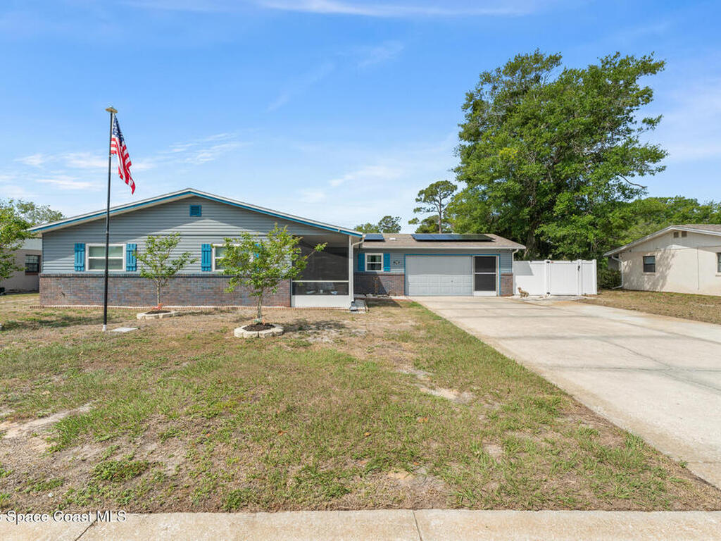1328 Laurel Drive, Daytona Beach, FL 32117