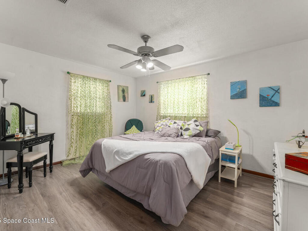 1328 Laurel Drive, Daytona Beach, FL 32117