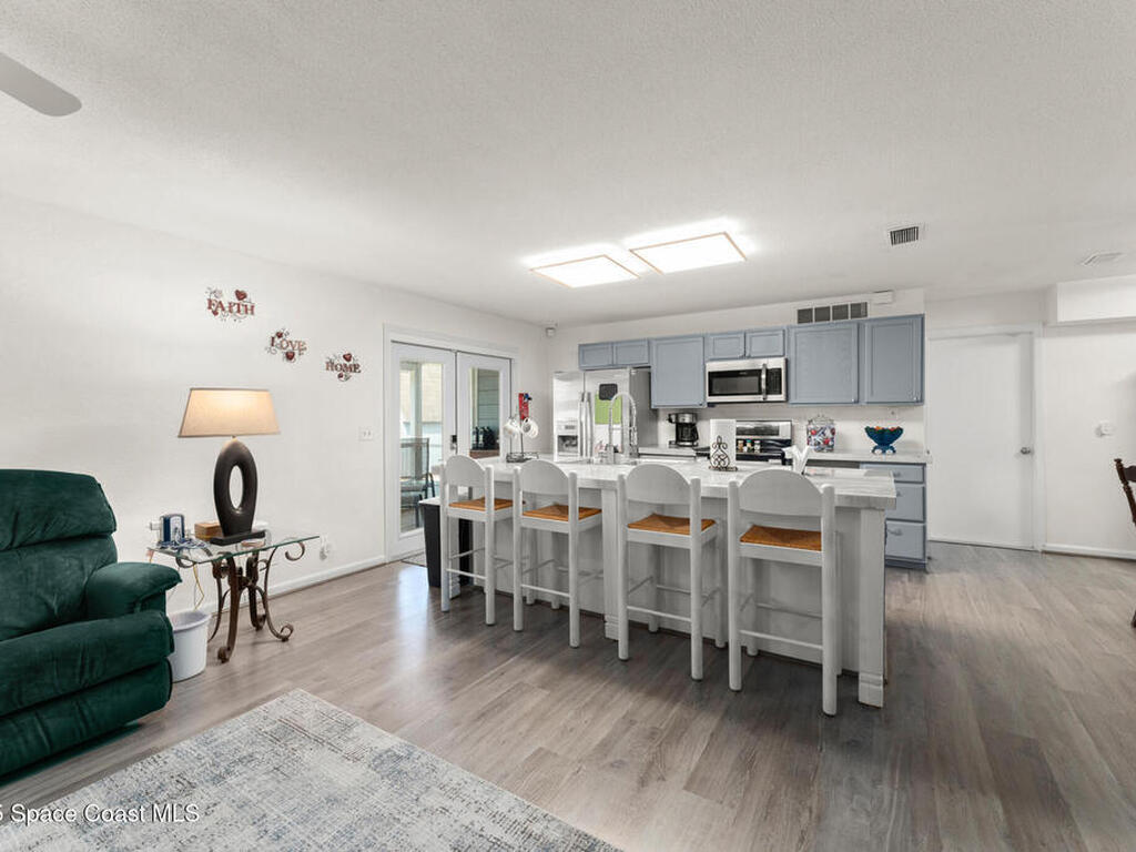 1328 Laurel Drive, Daytona Beach, FL 32117