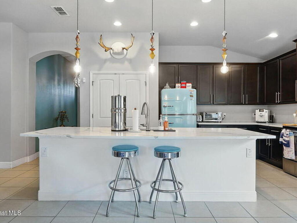 2931 J Cobber Court, Melbourne, FL 32904