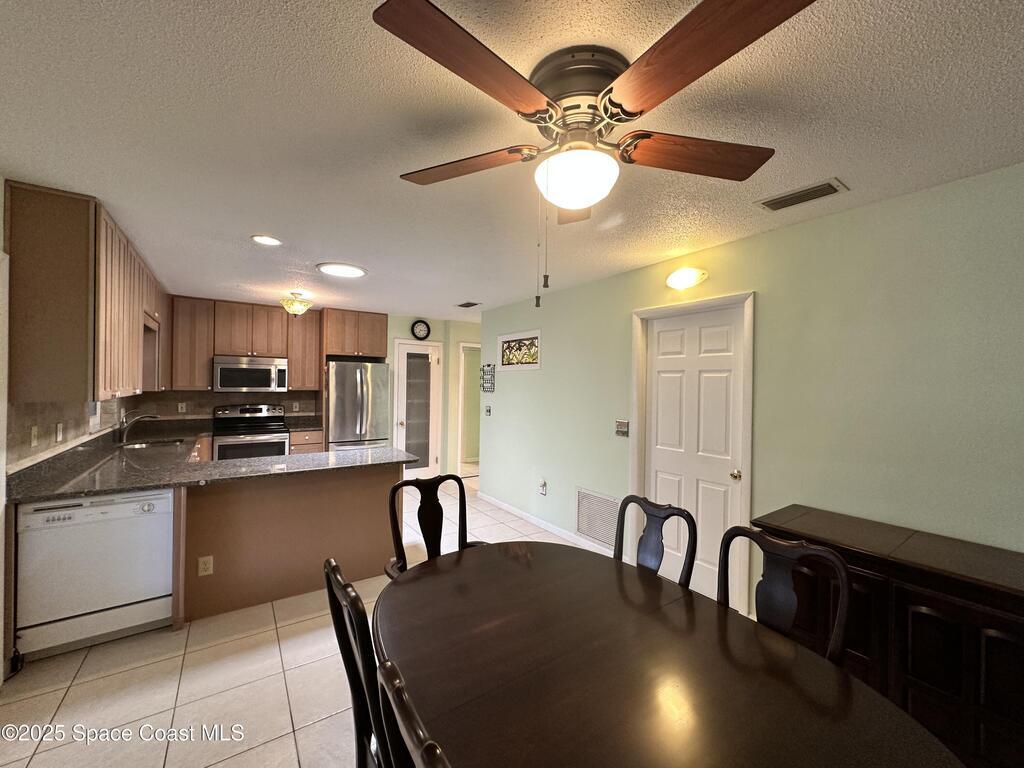 304 Emerald Place, Indian Harbour Beach, FL 32937