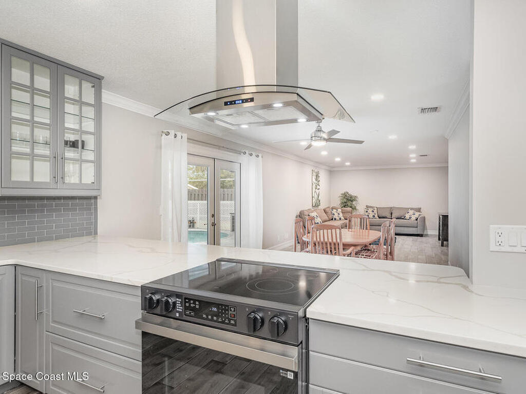 928 Levitt Parkway, Rockledge, FL 32955