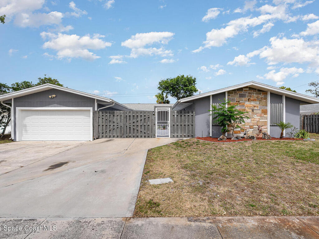 928 Levitt Parkway, Rockledge, FL 32955