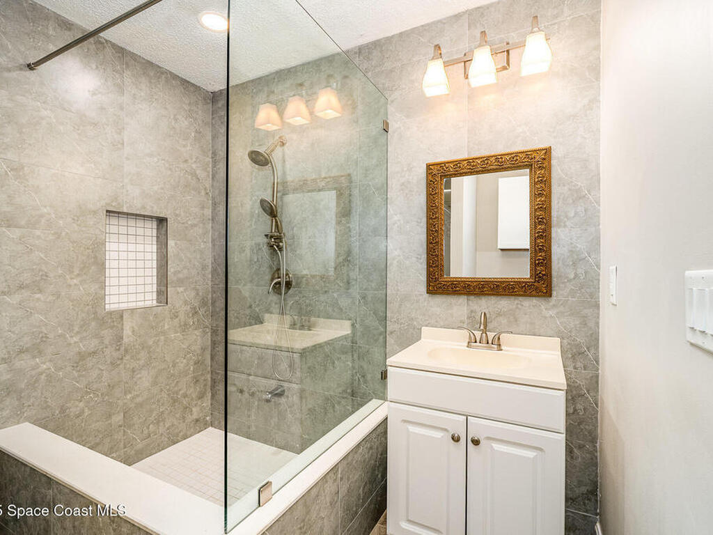 928 Levitt Parkway, Rockledge, FL 32955