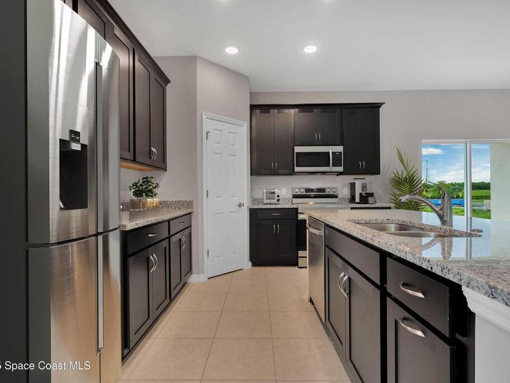 3882 Wren Place, Titusville, FL 32796