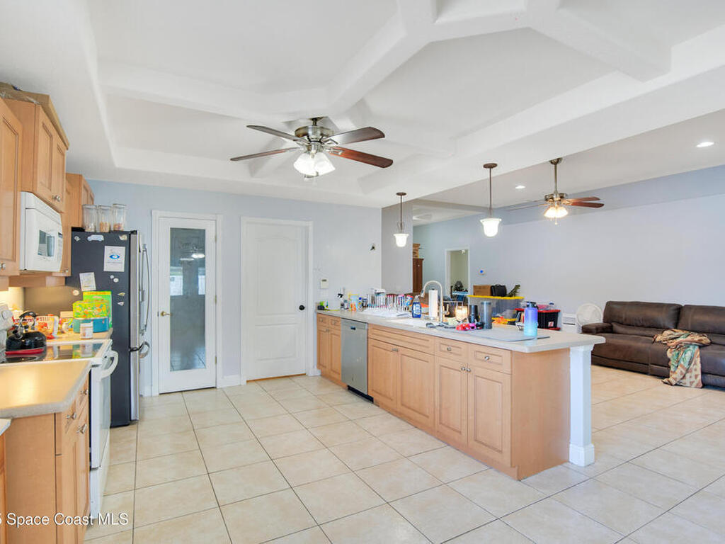 3929 Rolling Hill Drive, Titusville, FL 32796
