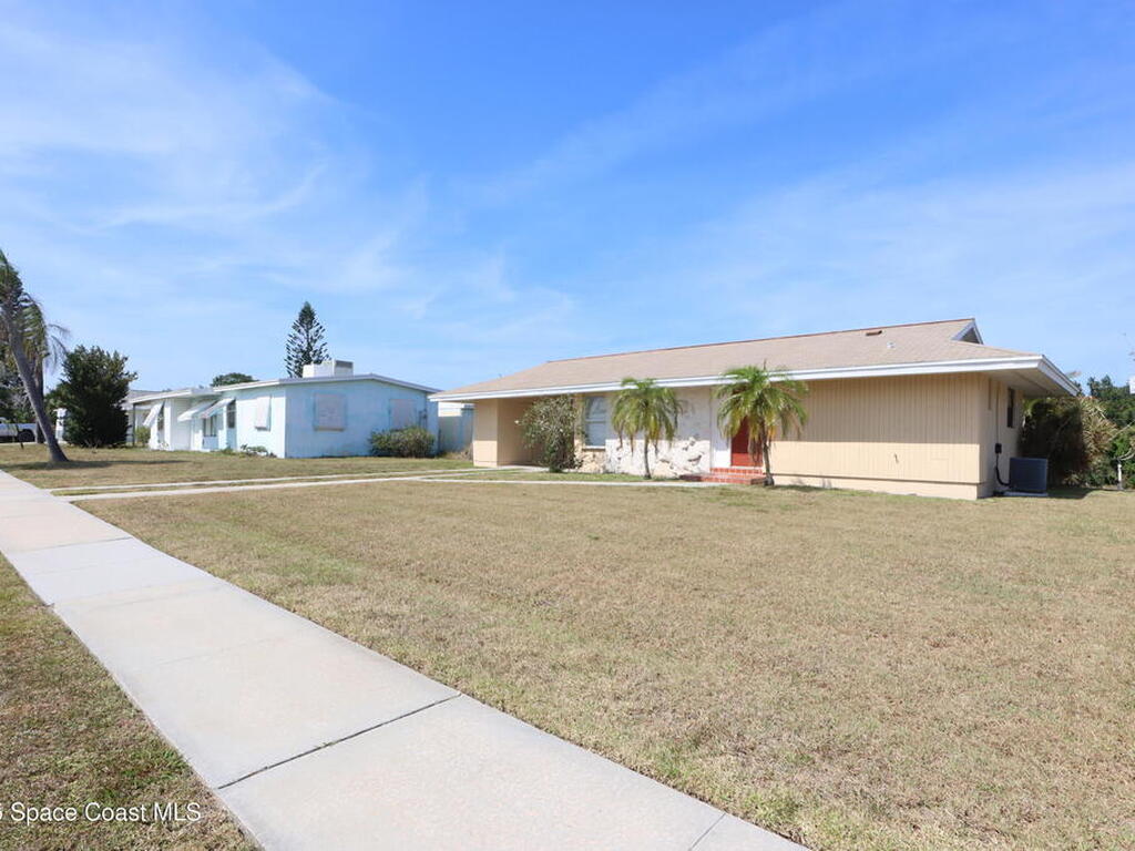 1117 Cabot Drive, Palm Bay, FL 32905