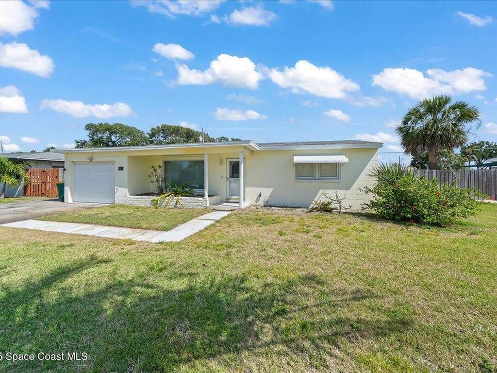 117 E Claridge Street, Satellite Beach, FL 32937