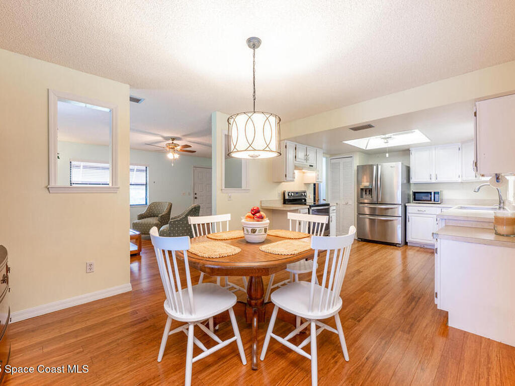 2102 E Parkton Drive, Deltona, FL 32725