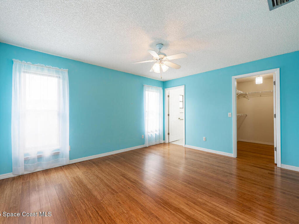 2102 E Parkton Drive, Deltona, FL 32725