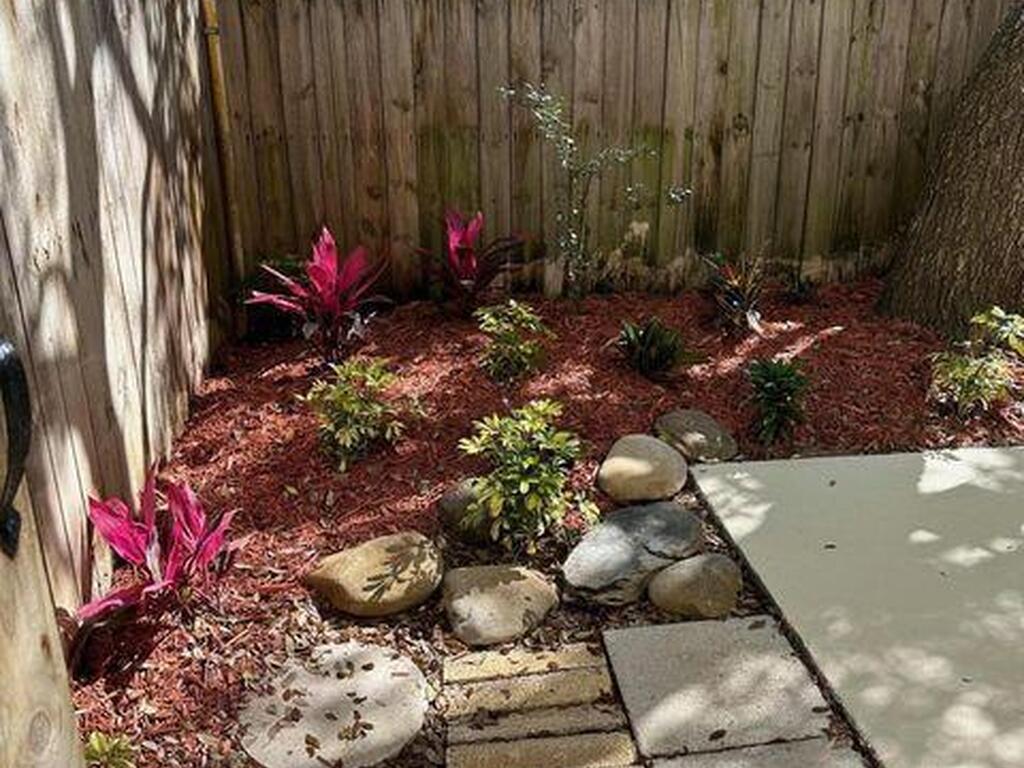 8712 Hibiscus Court, Cape Canaveral, FL 32920