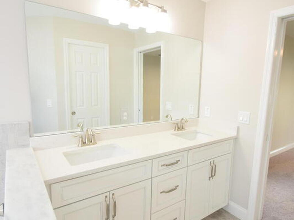 1204 Captiva Island Circle, Palm Bay, FL 32908