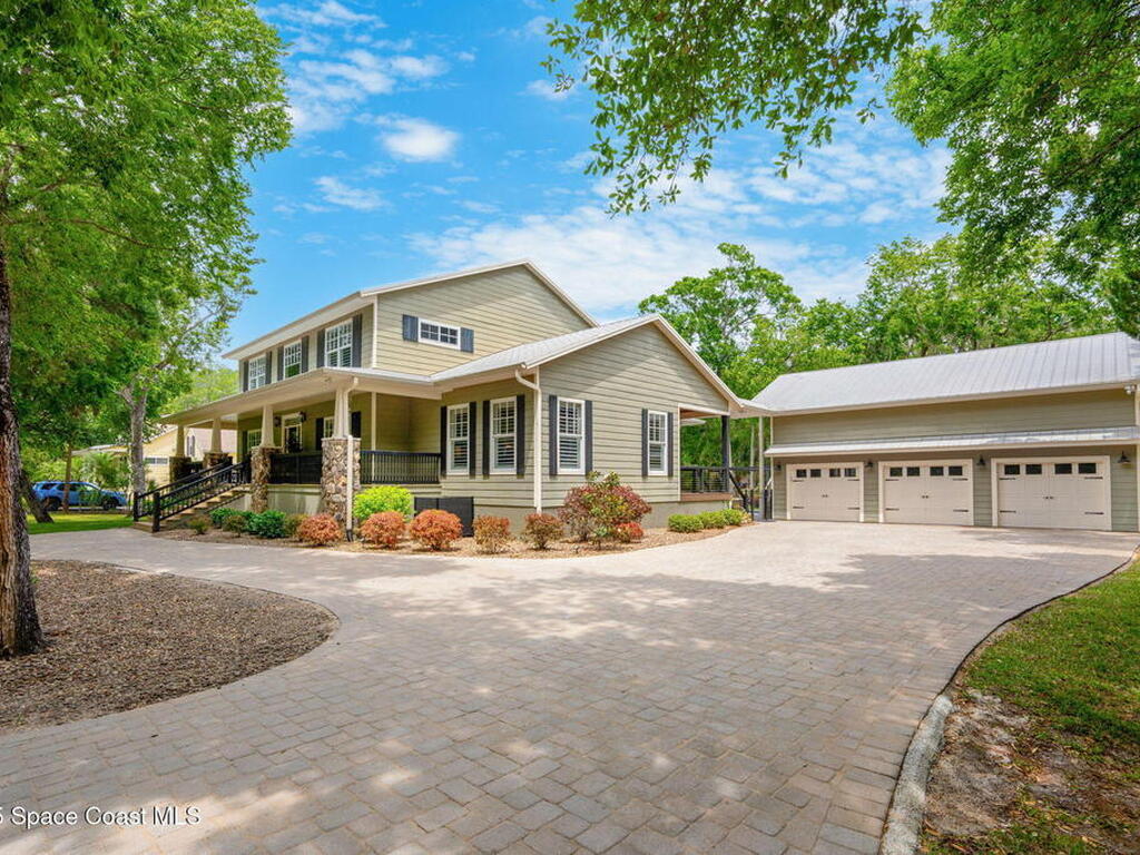 3592 S Park Avenue, Titusville, FL 32780