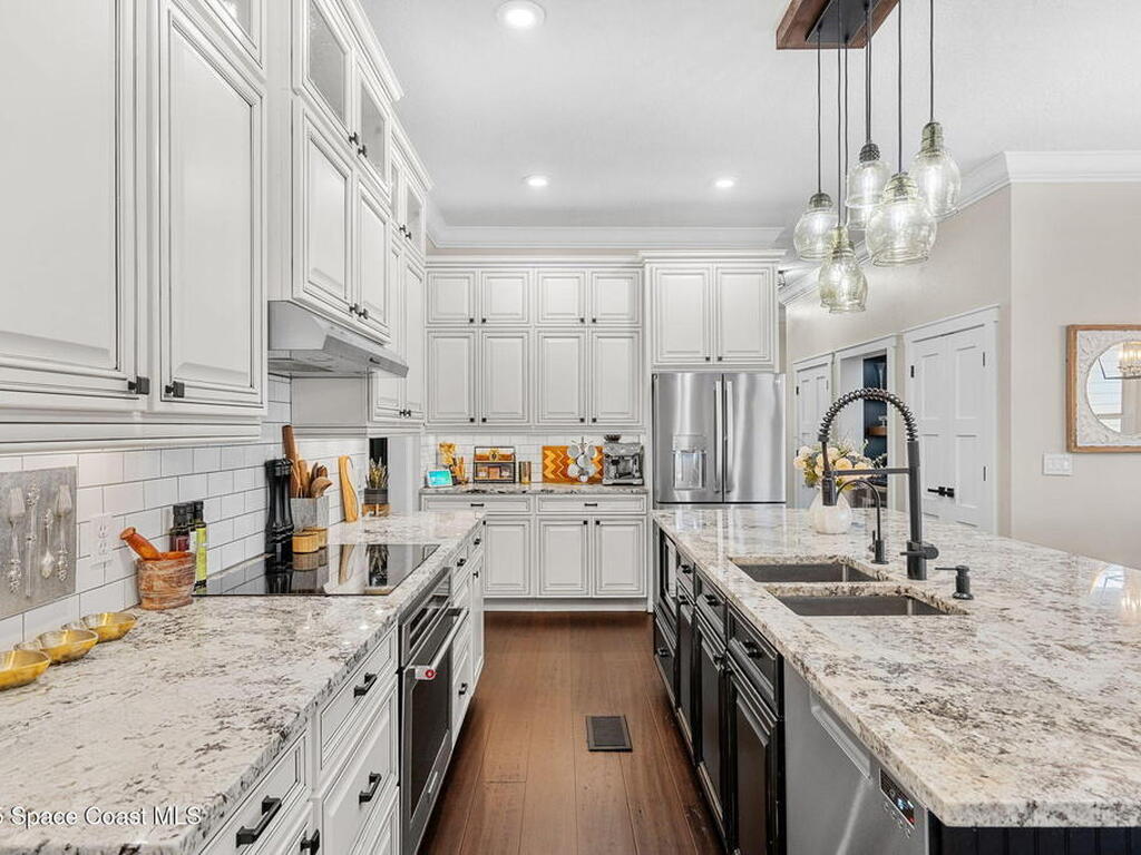 3592 S Park Avenue, Titusville, FL 32780