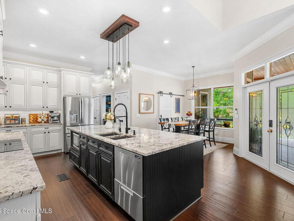 3592 S Park Avenue, Titusville, FL 32780