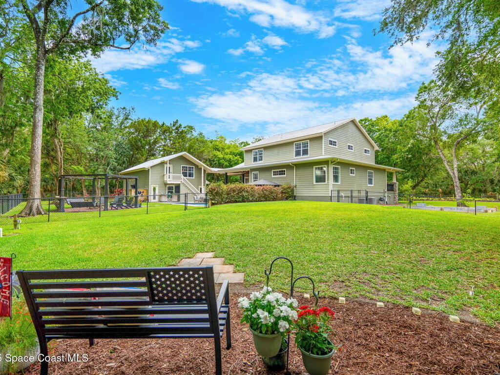 3592 S Park Avenue, Titusville, FL 32780
