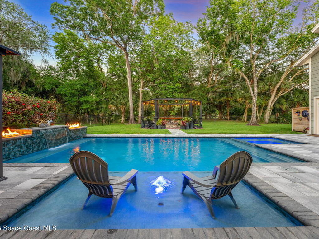 3592 S Park Avenue, Titusville, FL 32780