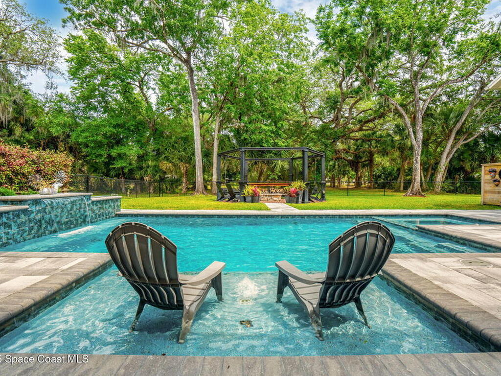 3592 S Park Avenue, Titusville, FL 32780